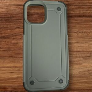 IPHONE 12 Heavy-Duty Case with Reinforced Corners & Shock-proof